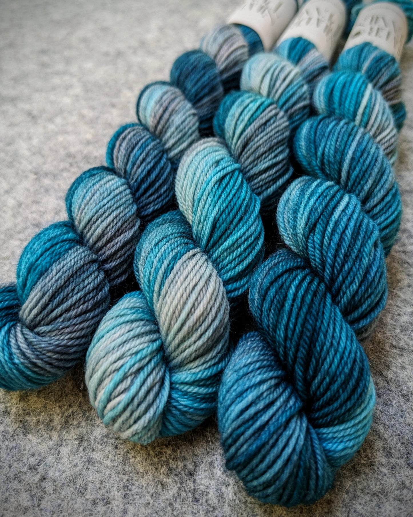 Jumbuck Mini Skein
